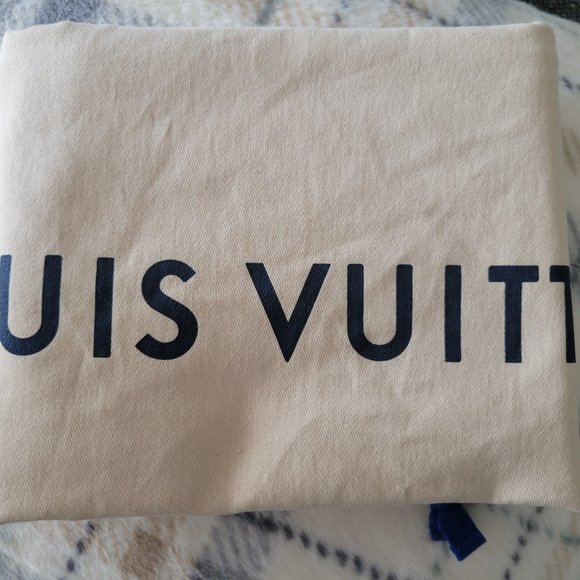 Louis  Vuitton bag- Artsy - Picture 9 of 10